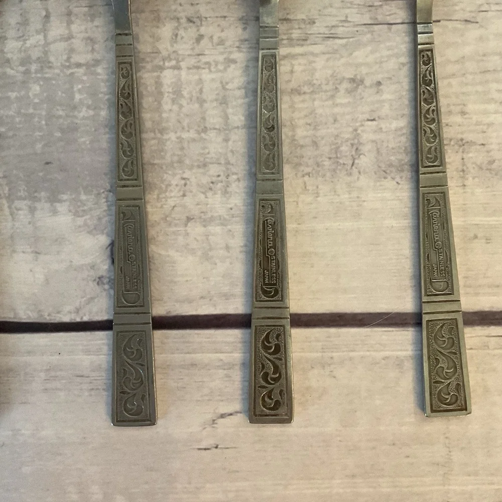 Riviera RIF4 Stainless Flatware Japan Set Of 6 Teaspoons MCM Vintage